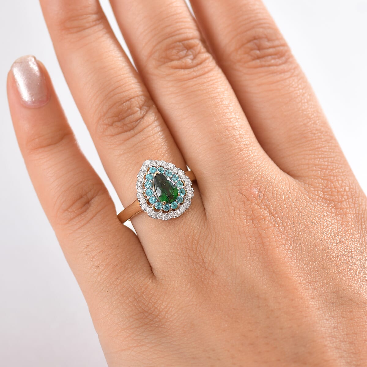 Certified & Appraised Luxoro AAA Tsavorite Garnet, AAAA Paraiba Tourmaline and Diamond E-F I2 1.75 ctw Ring in 14K Yellow Gold (Size 7.0) image number 2