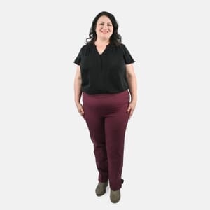 Isaac Mizrahi Dark Cherry Regular 24/7 Stretch Full Length Pant - Size 18