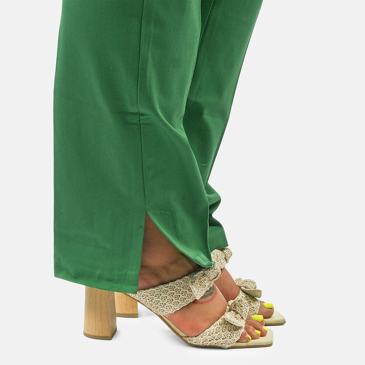 Isaac Mizrahi Myrtle Green Regular 24/7 Stretch Full Length Pant - Size 24 image number 4
