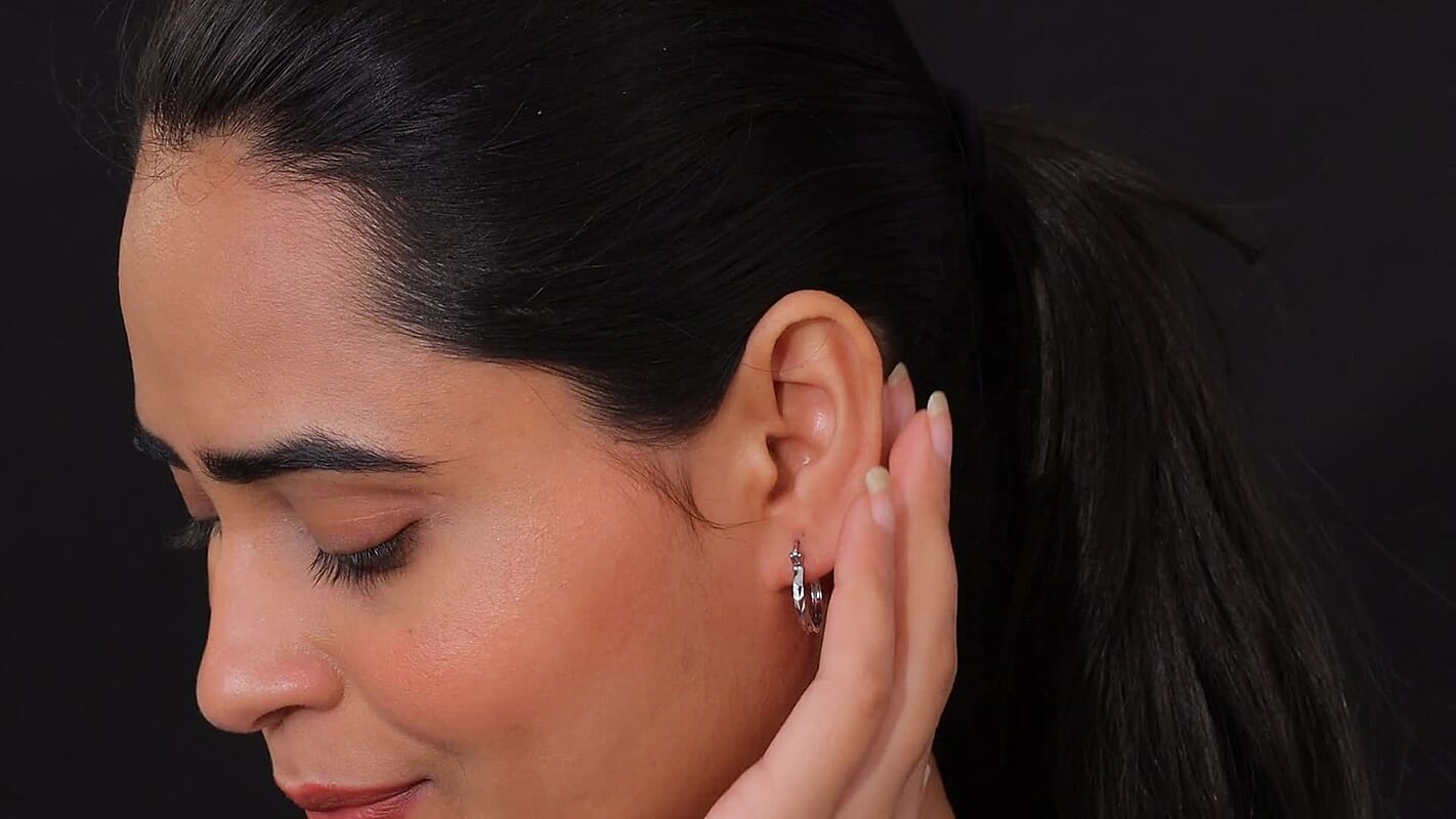 Chevron Hoop Earrings in 950 Palladium 2.20 Grams