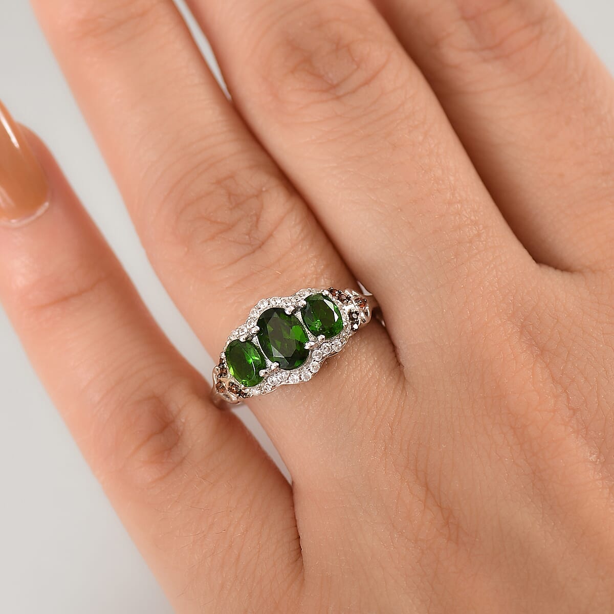 D'Joy Chrome Diopside, Brown and White Zircon 2.00 ctw Ring in Rhodium Over Sterling Silver (Size 5.0) image number 2