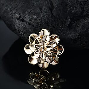 Blossom Elegance Floral Pendant in 10K Yellow Gold 1.54 Grams