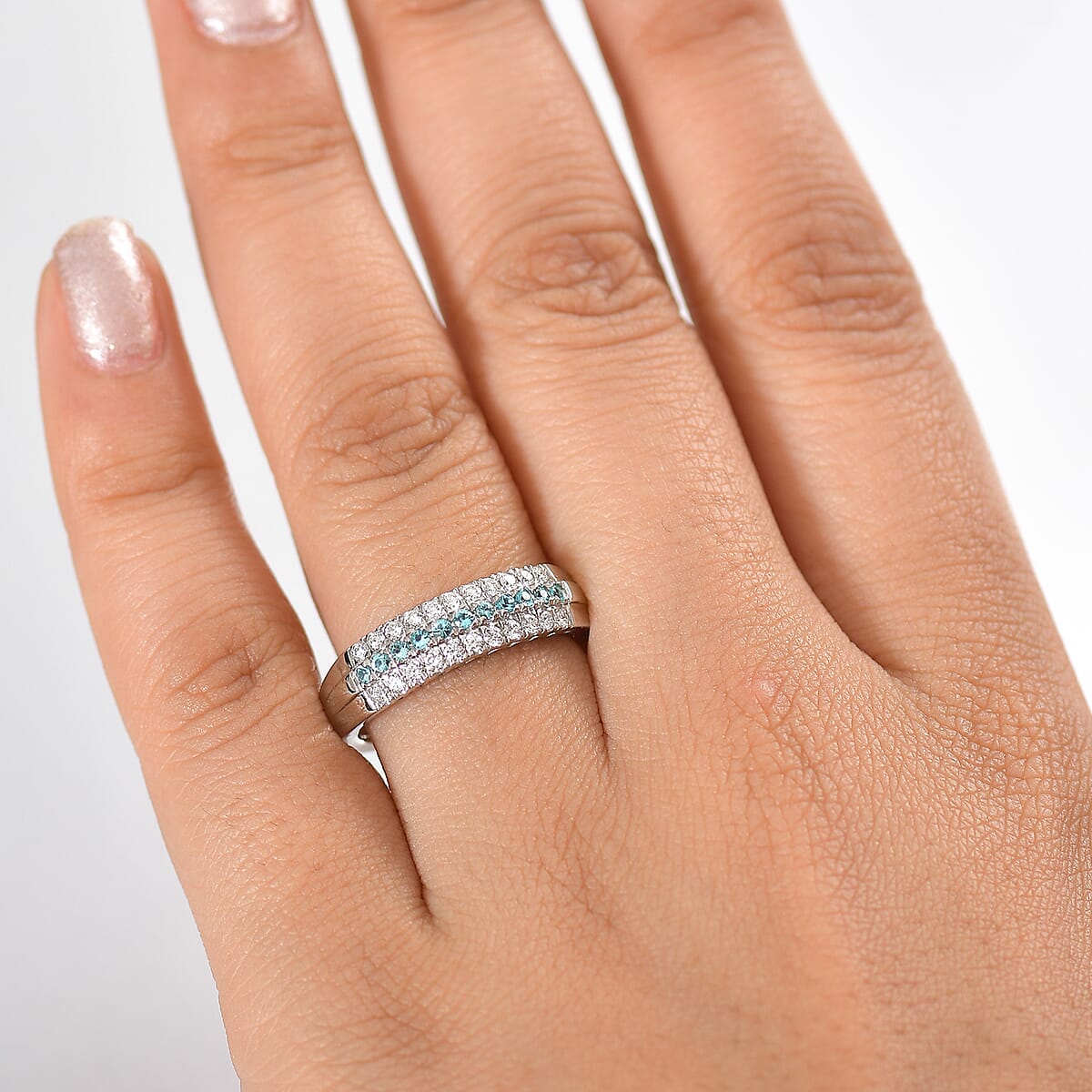 Certified & Appraised Rhapsody AAAA Paraiba Tourmaline and E-F VS2 Diamond 0.60 ctw Ring in 950 Platinum (Size 9.0) 6.80 Grams image number 2