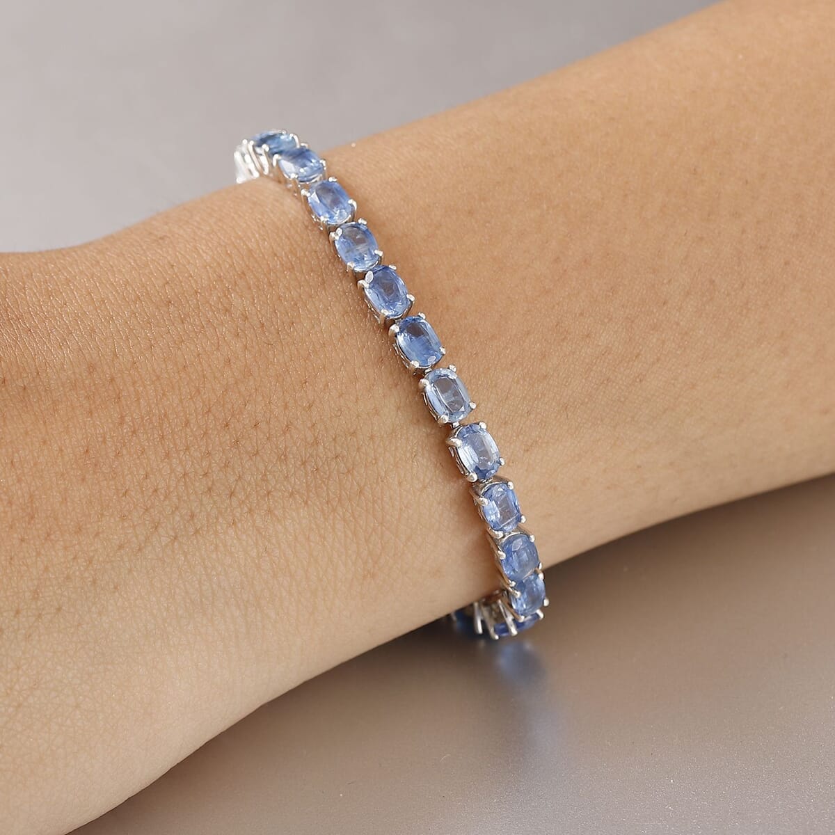 D'Joy Premium Kashmir Kyanite 13.70 ctw Tennis Bracelet in Rhodium Over Sterling Silver (6.50 In) image number 2