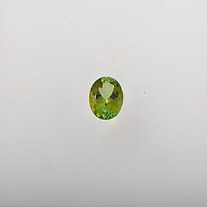 AAAA Sapo Green Tourmaline (Ovl 9x7 mm) 1.75 ctw