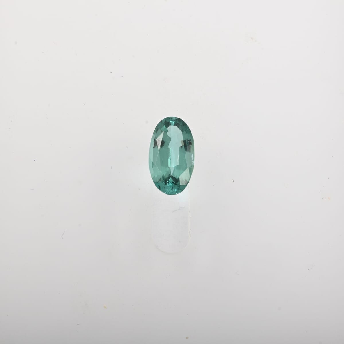 AAAA Pirineu Lagoon Tourmaline (Ovl Free Size) 1.50 ctw image number 3