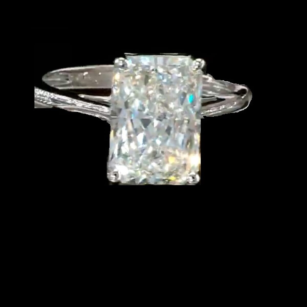 IGI Certified Luxuriant Lab Grown Diamond G VS2 5.00 ctw Ring in 950 Platinum (Size 8.0) 4.80 Grams image number 0