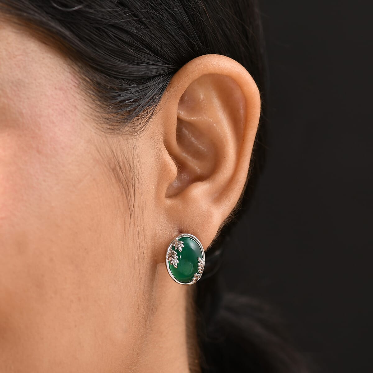 Karis Verde Onyx 11.90 ctw Flower and Leaves Stud Earrings in Platinum Bond  image number 2
