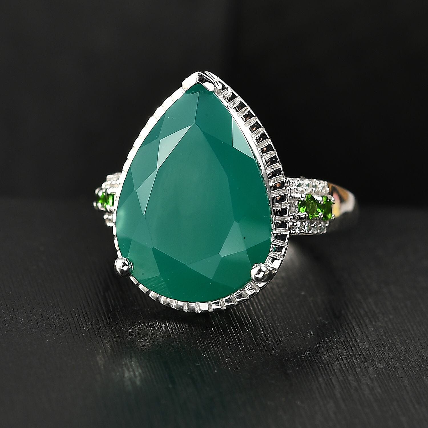 D'Joy Verde Onyx, Multi Gemstone Dewdrop Ring in Platinum Over Sterling Silver (Size 10.0) 9.85 ctw