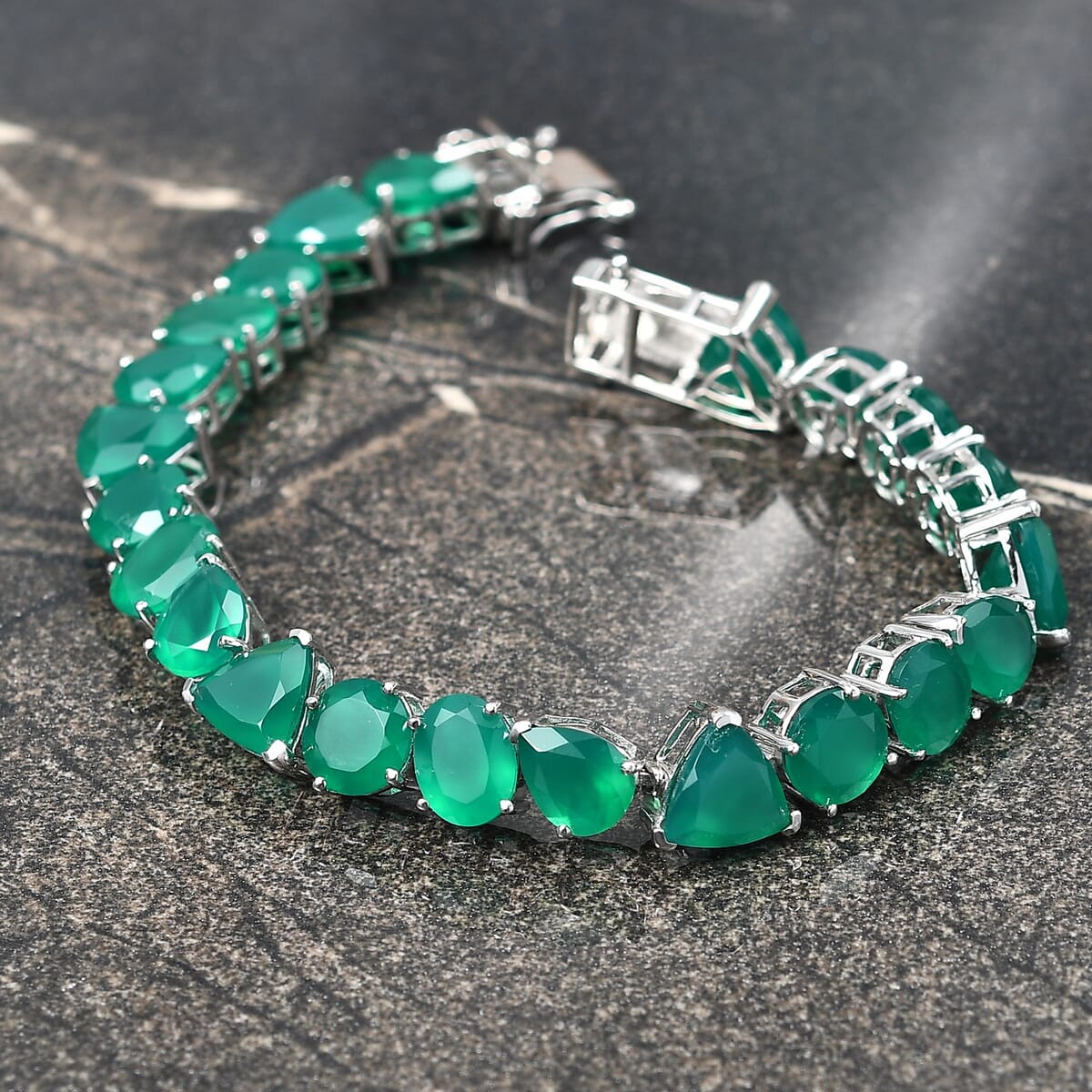 Karis Verde Onyx 41.00 ctw Tennis Bracelet in Platinum Bond (7.25 In) image number 1