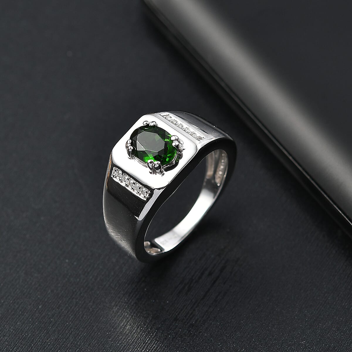 D'Joy Chrome Diopside and Moissanite 1.30 ctw Mens Ring in Rhodium Over Sterling Silver (Size 11.0) image number 1
