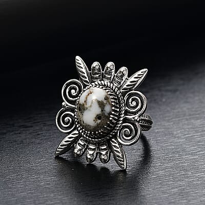 D'Joy Artisan Crafted White Buffalo 4.70 ctw Native American Ring in Black Oxidized Sterling Silver (Size 7.0)