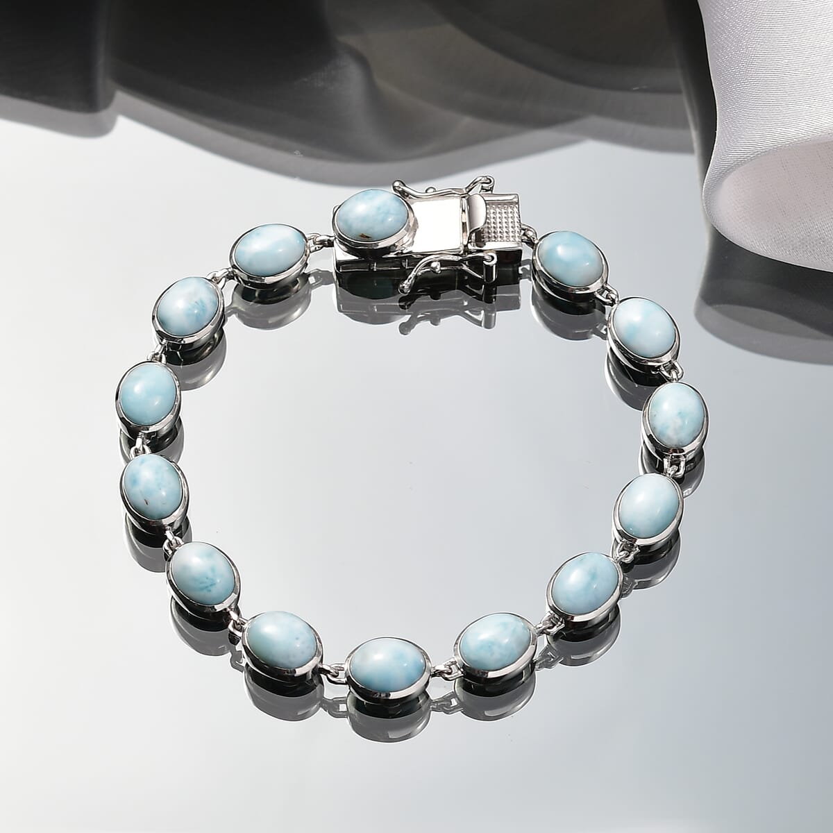D'Joy Premium Larimar 24.15 ctw Dolphin Dance Bracelet in Rhodium Over Sterling Silver (7.25 In) image number 1