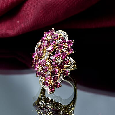D'Joy Orissa Rhodolite Garnet and White Zircon 7.30 ctw Bunch of Flower Ring in 18K Vermeil Yellow Gold Over Sterling Silver (Size 6.0)