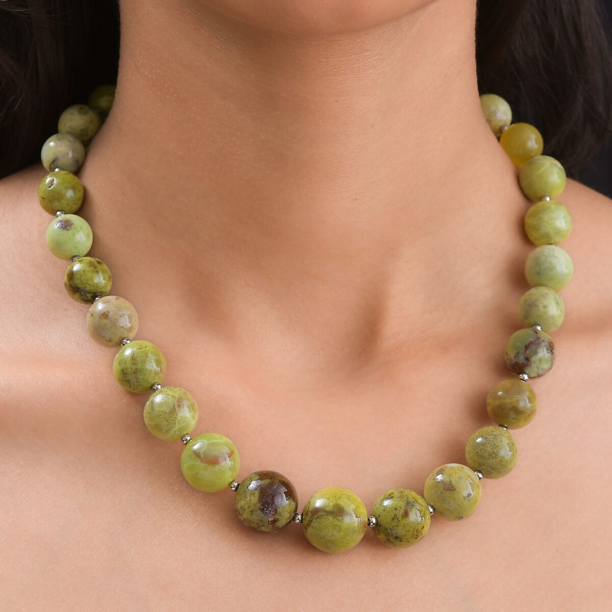 Green Opal 385.00 ctw Beaded Necklace in Stainless Steel 18 Inches image number 2