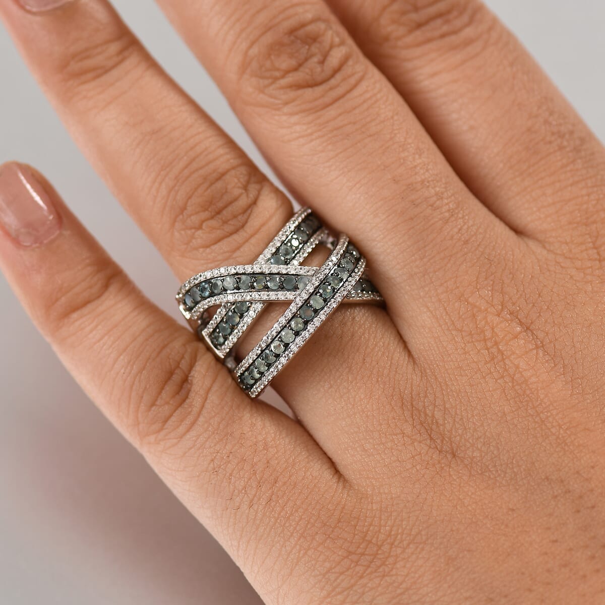 D'Joy Narsipatnam Alexandrite and White Zircon 3.00 ctw Crossover Bridge Ring in Rhodium Over Sterling Silver (Size 5.0) image number 2