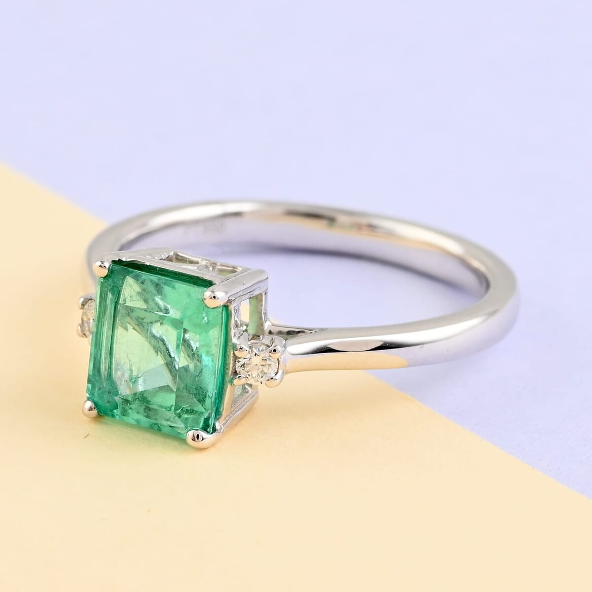 Certified & Appraised Rhapsody AAAA Boyaca Colombian Emerald and E-F VS Diamond 1.70 ctw Ring in 950 Platinum (Size 8.0) 4.65 Grams image number 1