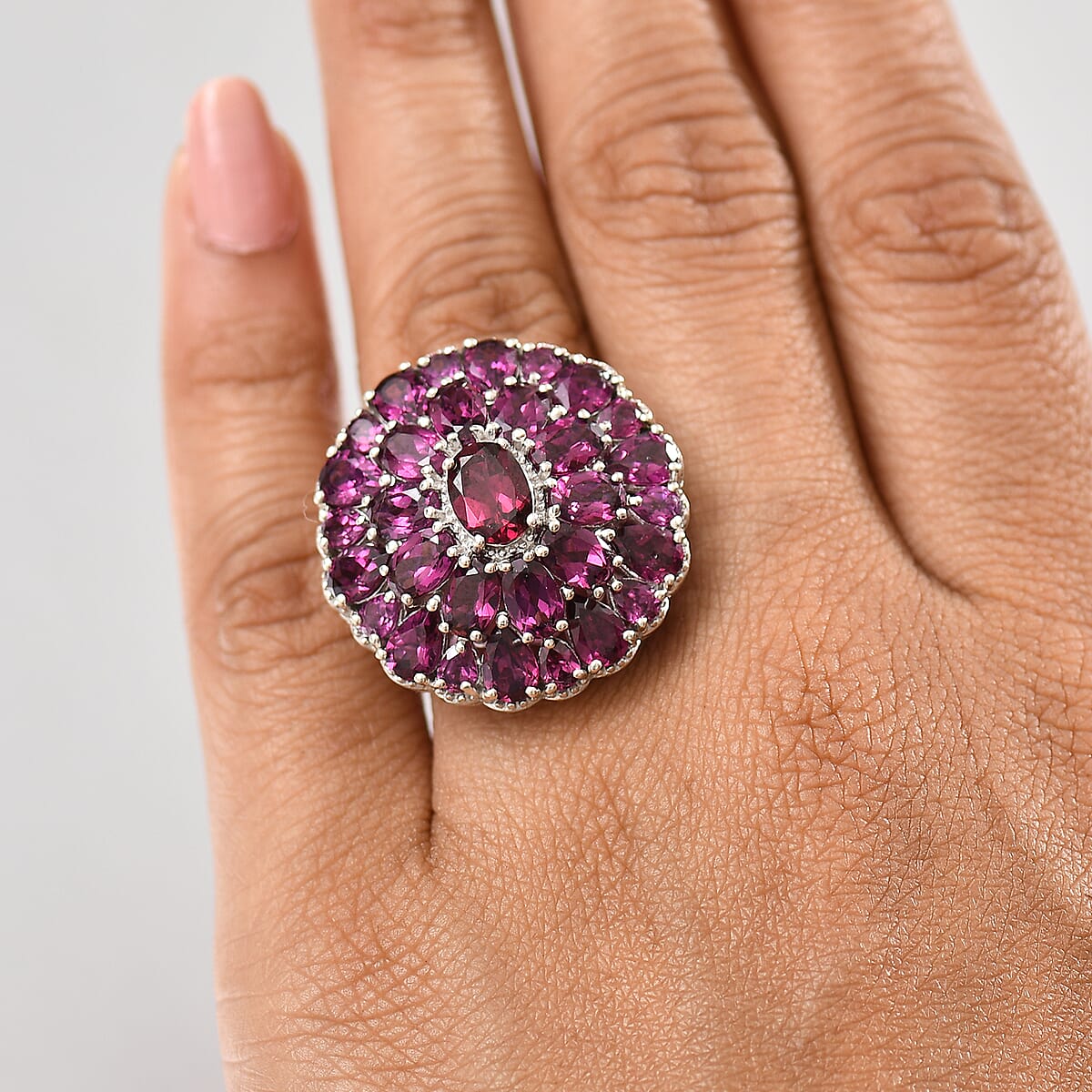 D'Joy Orissa Rhodolite Garnet 12.90 ctw Dahlia Flower Ring in Rhodium Over Sterling Silver (Size 7.0) image number 2