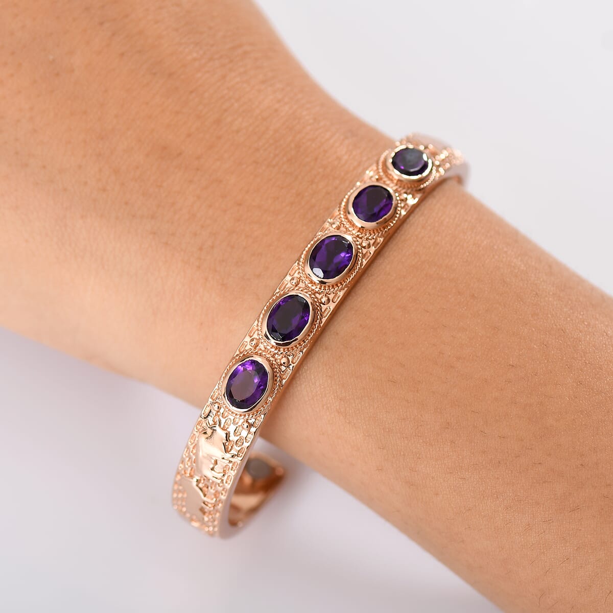 African Amethyst 5.85 ctw Cuff Bracelet in 14K RG Over Copper with Magnet (7.25 In) image number 2