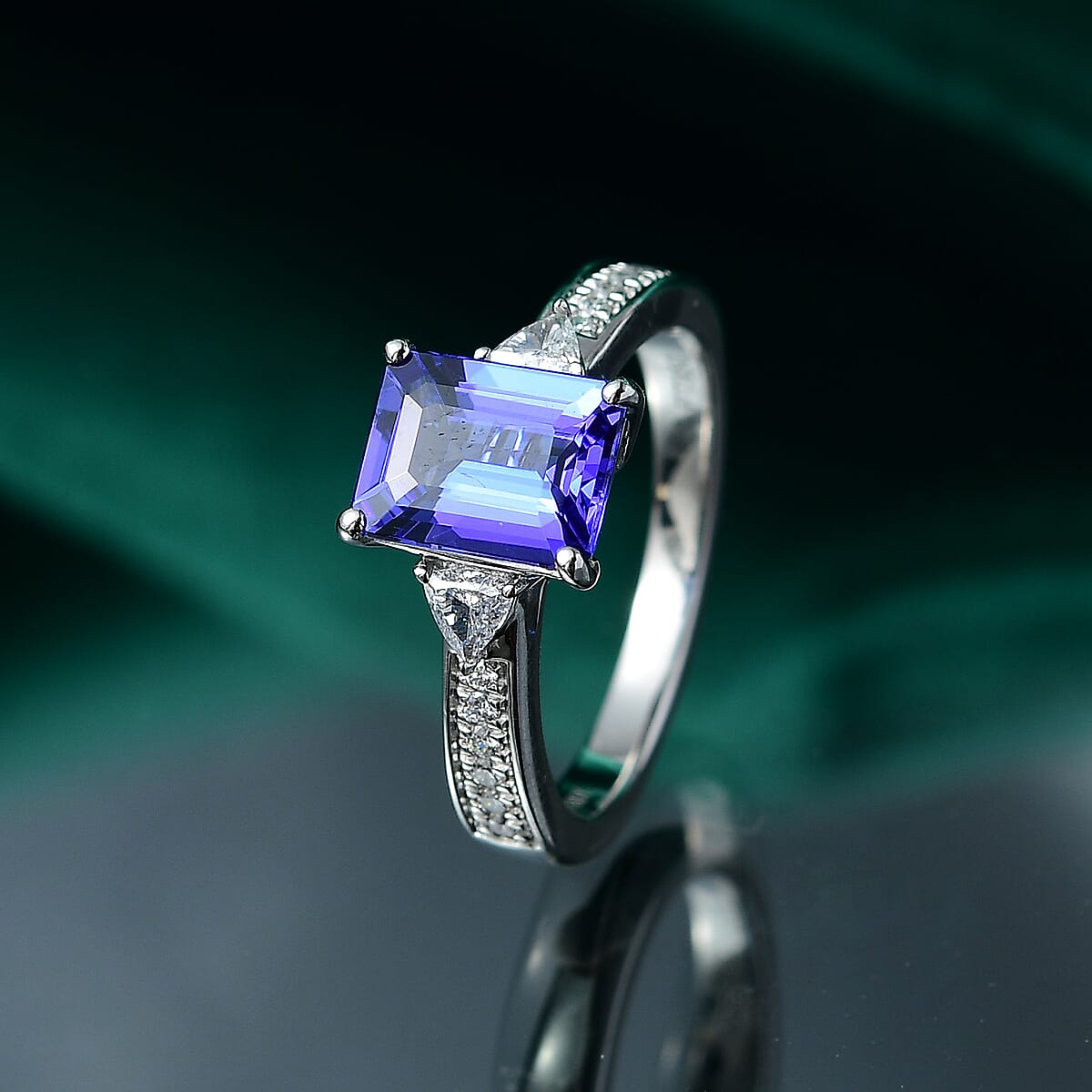 Certified & Appraised Rhapsody 950 Platinum AAAA Tanzanite, Diamond (E-F, VS) (0.33 cts) Ring (Size 5.5) (6.05 g) 2.91 ctw image number 1