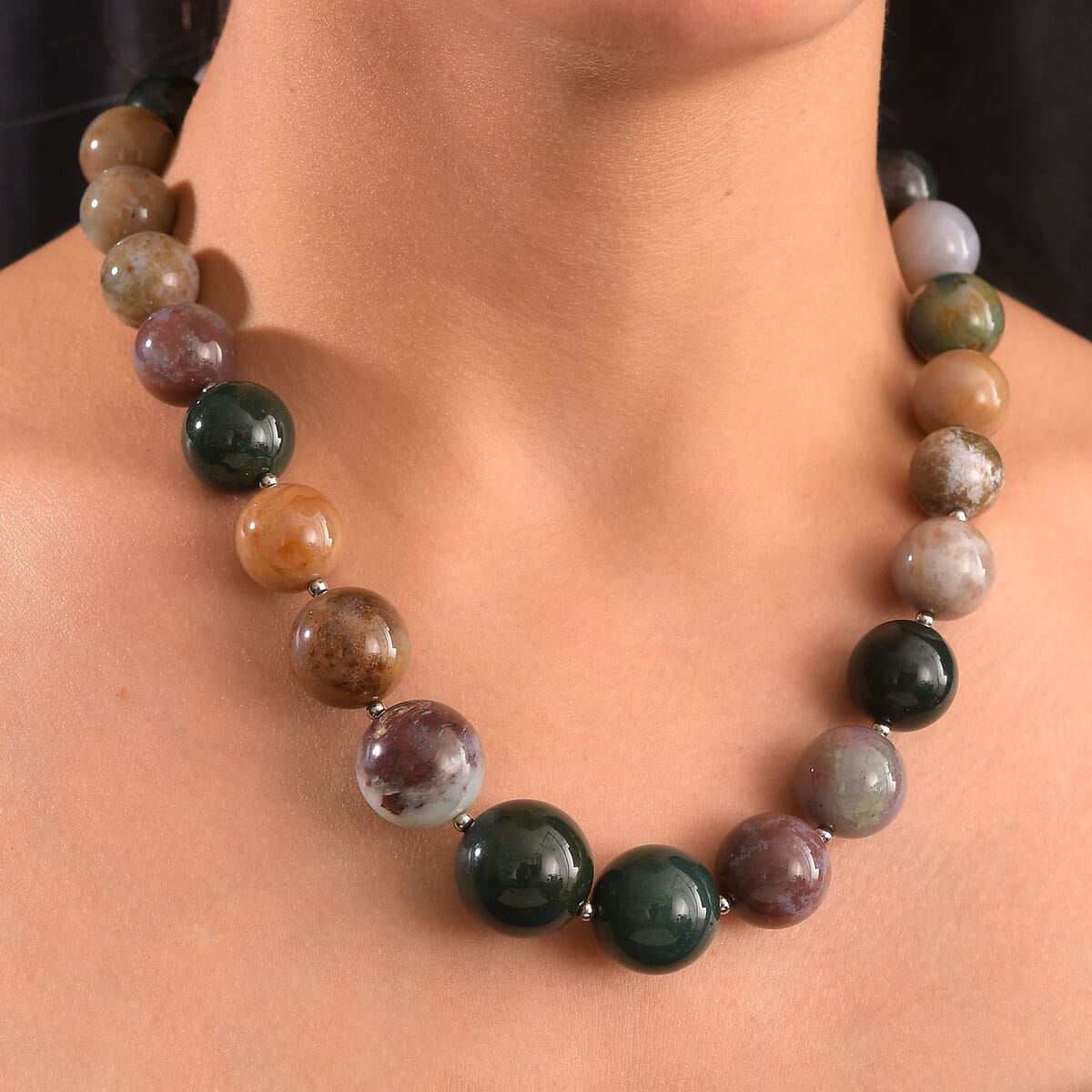 Multi Agate 610.00 ctw Beaded Necklace in Platinum Bond 18 Inches image number 2