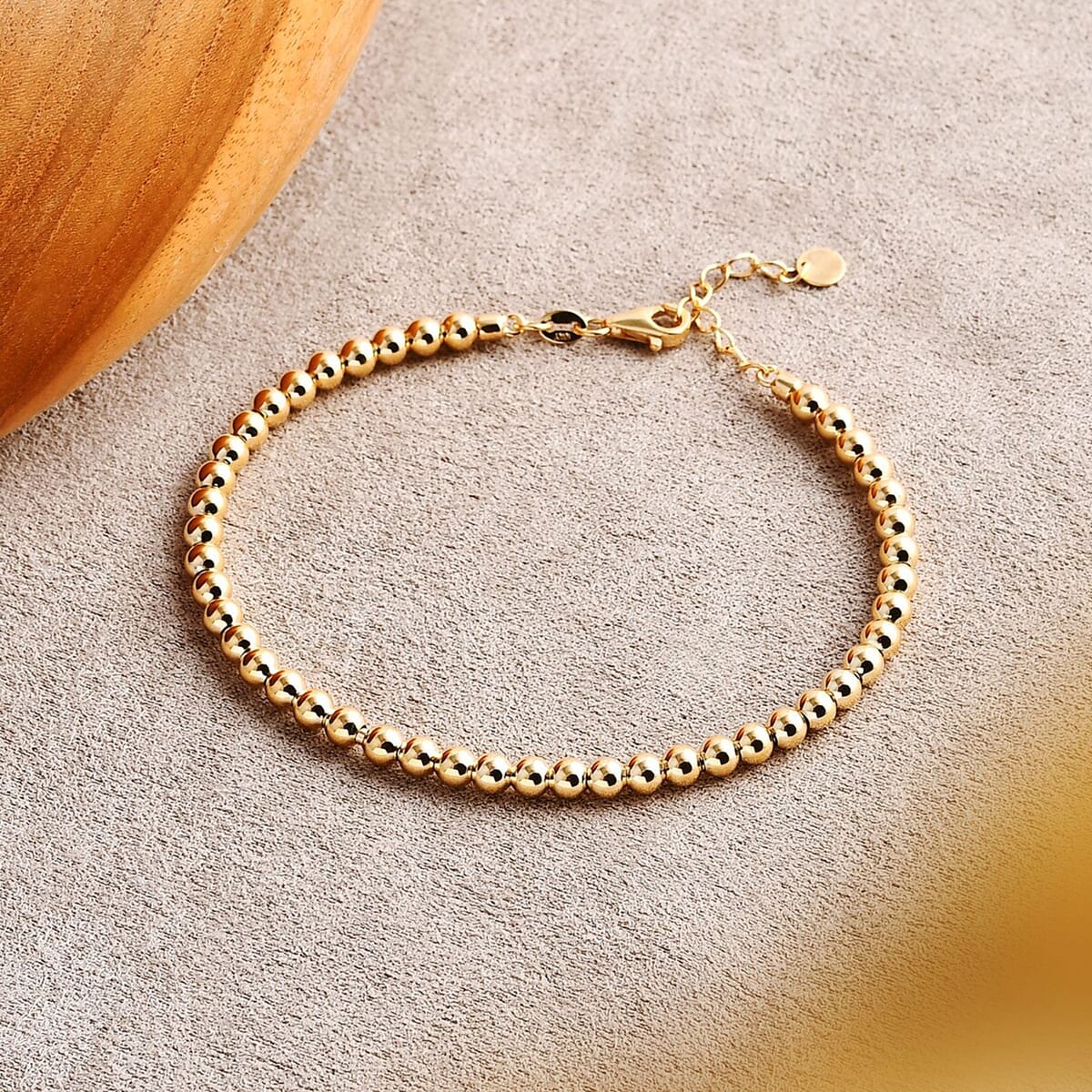 Round Ball Bracelet in 10K Yellow Gold (7.25 In) 4.05 Grams image number 1