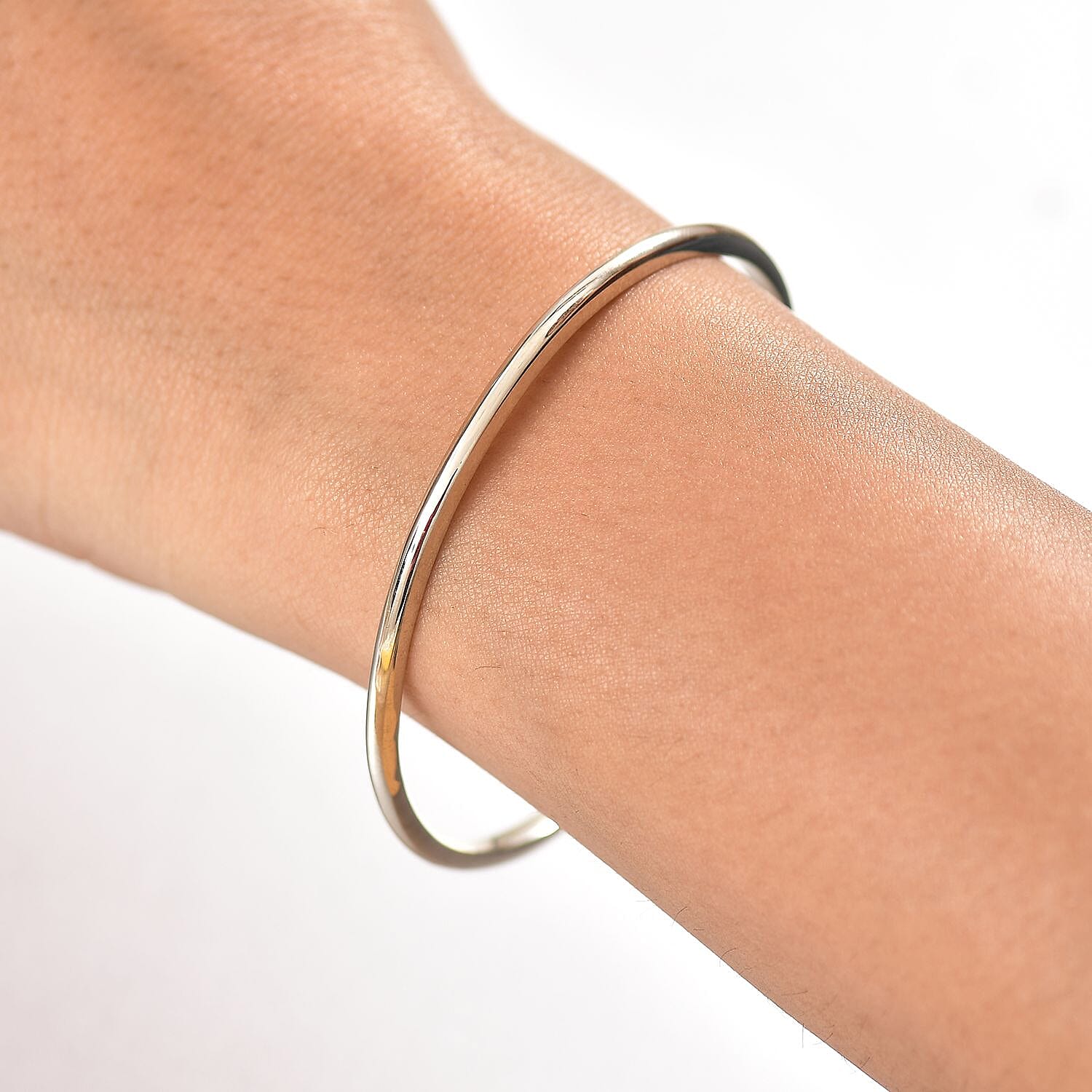 Bangle Bracelet in 10K White Gold 14.80 Grams