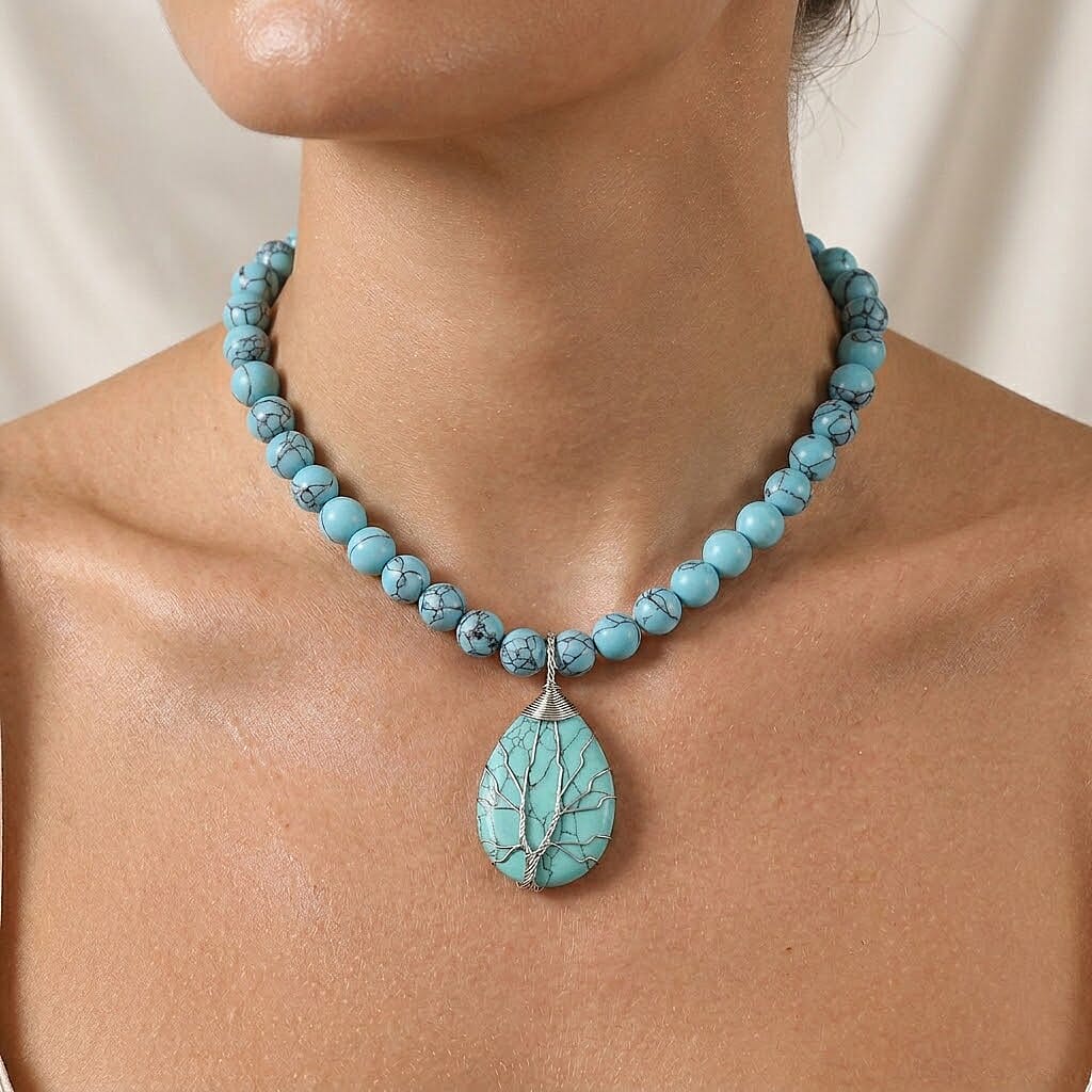 Blue Howlite 230.00 ctw Necklace (Adjustable) in Silvertone