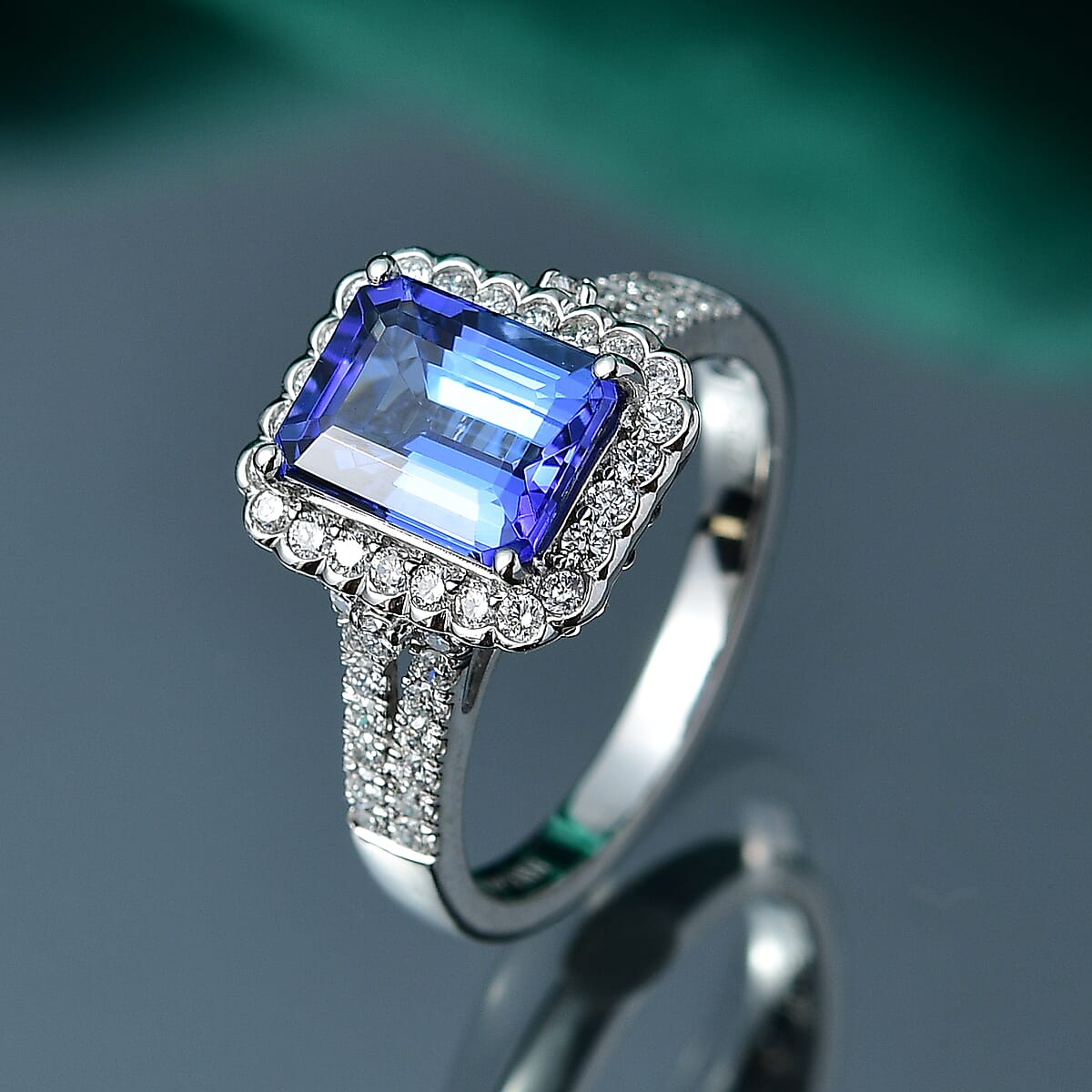 Certified & Appraised Rhapsody AAAA Tanzanite and E-F VS Diamond 3.00 ctw Ring in 950 Platinum (Size 6.0) image number 1