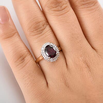 Luxoro 10K Yellow Gold AAA Radiant Ember Garnet, Diamond (I2) (0.34 cts) Ring (Size 12.0) 2.70 ctw