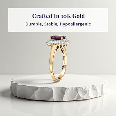 Luxoro 10K Yellow Gold AAA Radiant Ember Garnet, Diamond (I2) (0.34 cts) Ring (Size 5.0) 2.70 ctw