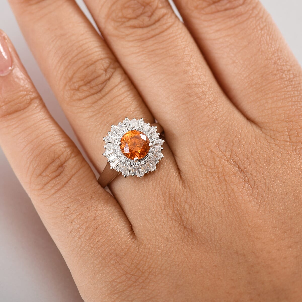 D'Joy Premium Picos Altos Sphalerite and Moissanite 2.70 ctw Solar Crown Ring in Rhodium Over Sterling Silver (Size 6.0) image number 2