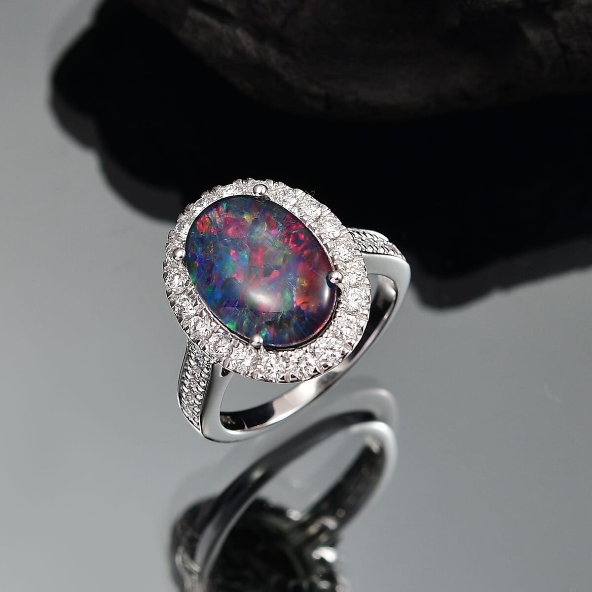 Certified & Appraised Premium Elysian Opal (Triplet) and G-H SI Luxuriant Lab Grown Diamond 4.34 ctw Halo Ring in 10K White Gold (Size 7.0) 4.38 Grams image number 1