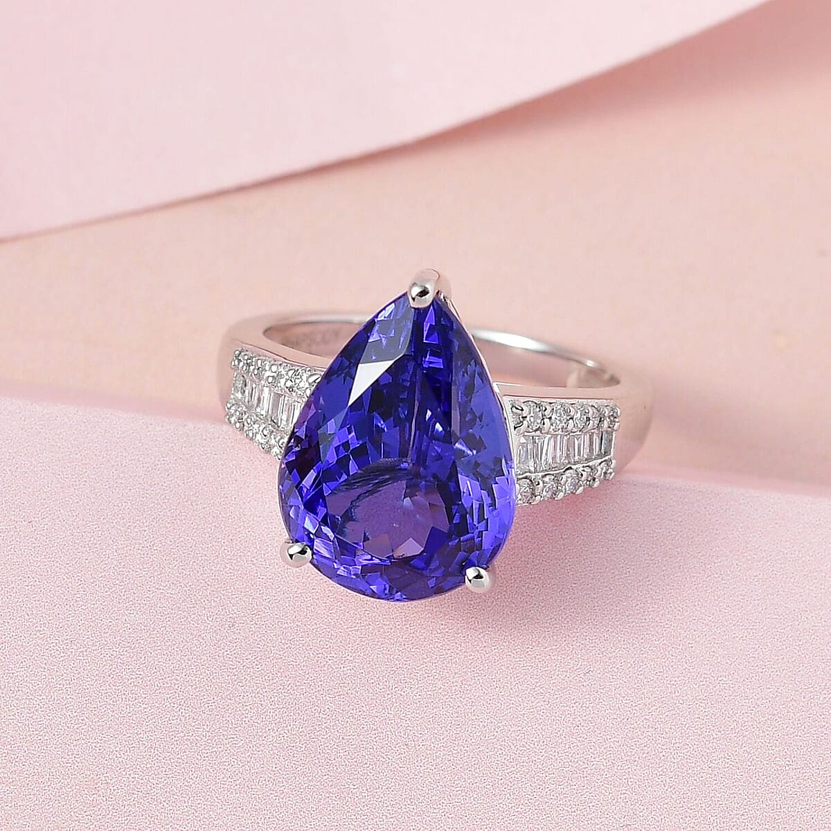 Rhapsody AAAA Tanzanite and E-F VS2 Diamond 7.90 ctw Ring in 950 Platinum (Size 7.5) 6.65 Grams image number 1