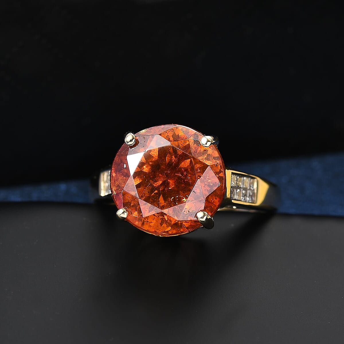 10K Yellow Gold Premium Picos Altos Sphalerite, Luxuriant Lab Grown Diamond (E-F, VS) (0.30 cts) Ring (Size 7.5) 14.30 ctw image number 1