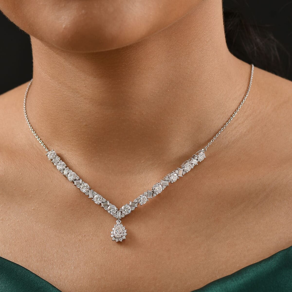 D'Joy Moissanite 8.10 ctw Stars and Constellations Necklace in Rhodium Over Sterling Silver 18-20 Inches image number 2