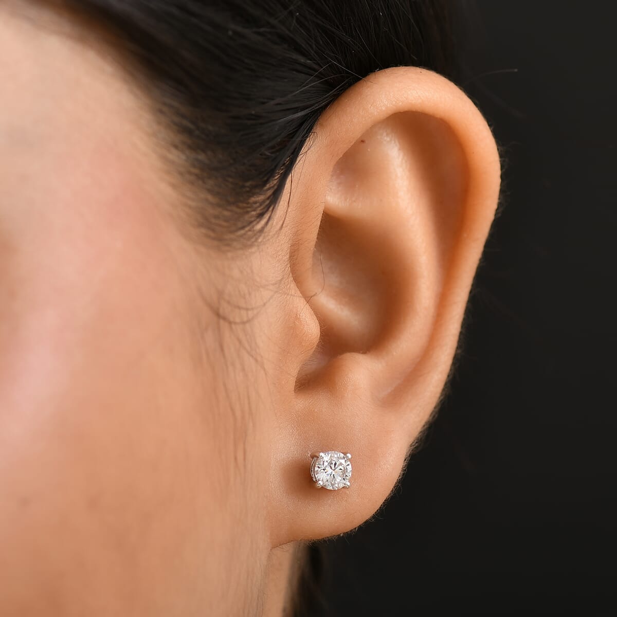 Luxuriant Lab Grown Diamond E-F VS 1.00 ctw Solitaire Stud Earrings in 14K White Gold image number 2