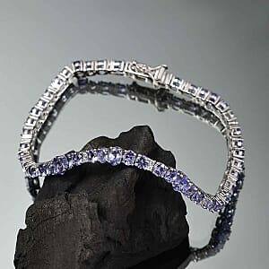 Tanzanite and White Zircon 8.95 ctw Cluster Bracelet in Rhodium Over Sterling Silver (7.5 In) (10.35 g)