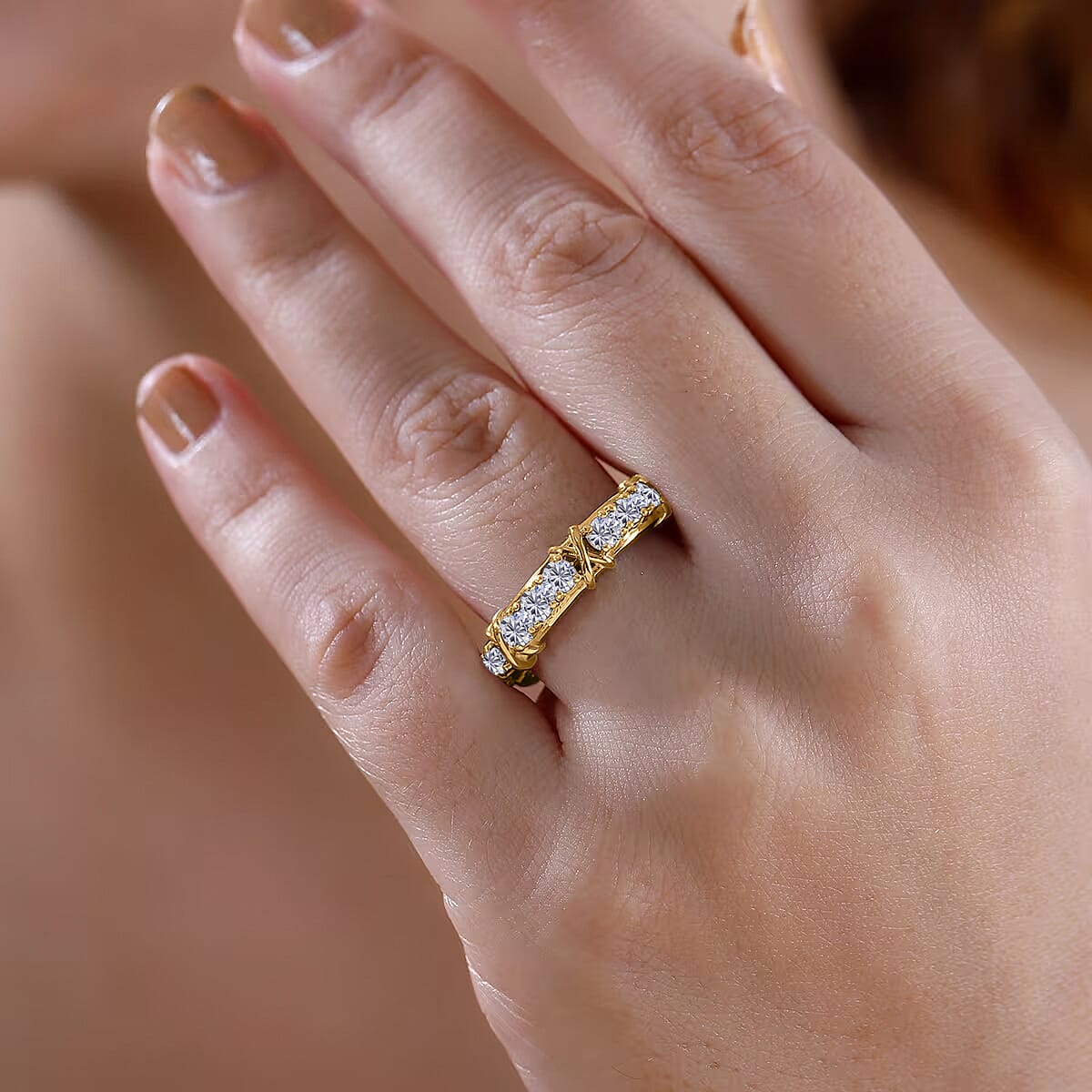 Moissanite 0.90 ctw XOXO Band Ring in 18K Vermeil RG and Rhodium Over Sterling Silver (Size 5.5) (Del. in 10-12 Days)