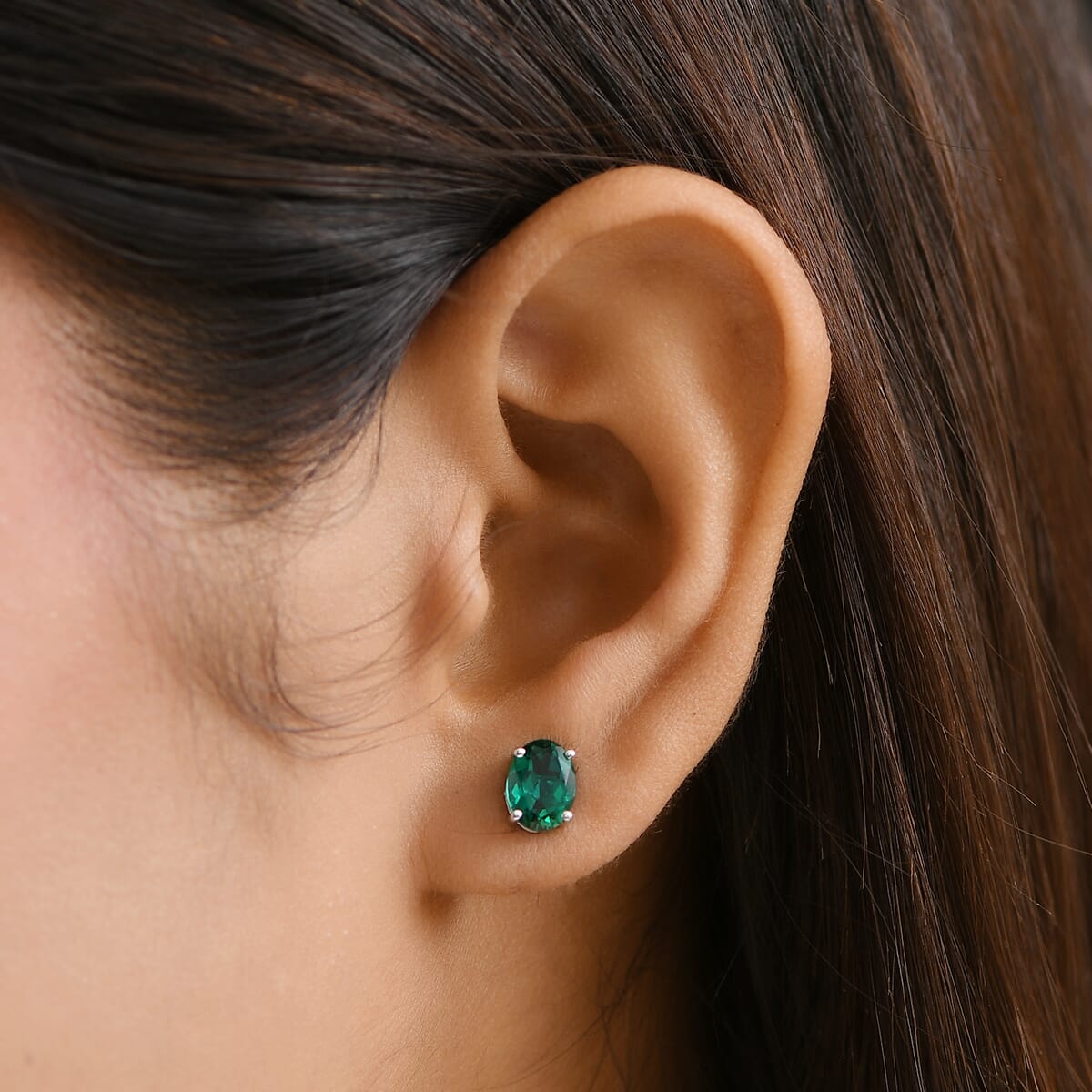 AAA Luxuriant Lab Grown Emerald 1.79 ctw Solitaire Stud Earrings in 10K White Gold (Del. in 10-12 Days) image number 1
