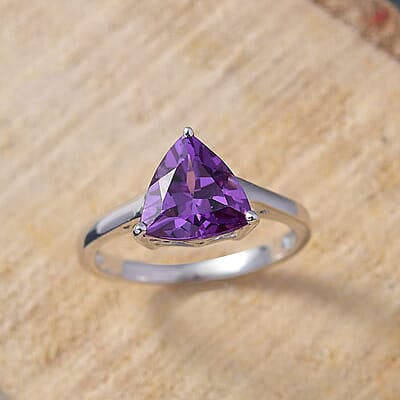 Certified & Appraised AAA Luxuriant Lab Grown Purple Sapphire 3.90 ctw Solitaire Ring in 10K White Gold (Size 5.0)
