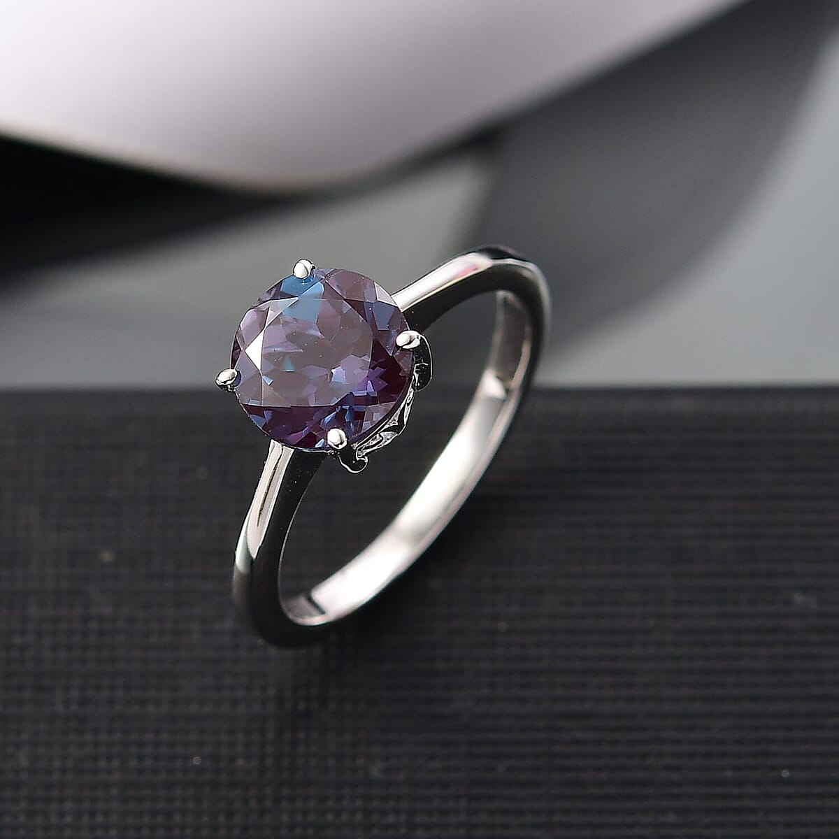 Certified & Appraised 10K White Gold AAA Luxuriant Lab Grown Alexandrite Solitaire Ring (Size 6.5) 2.15 ctw image number 1