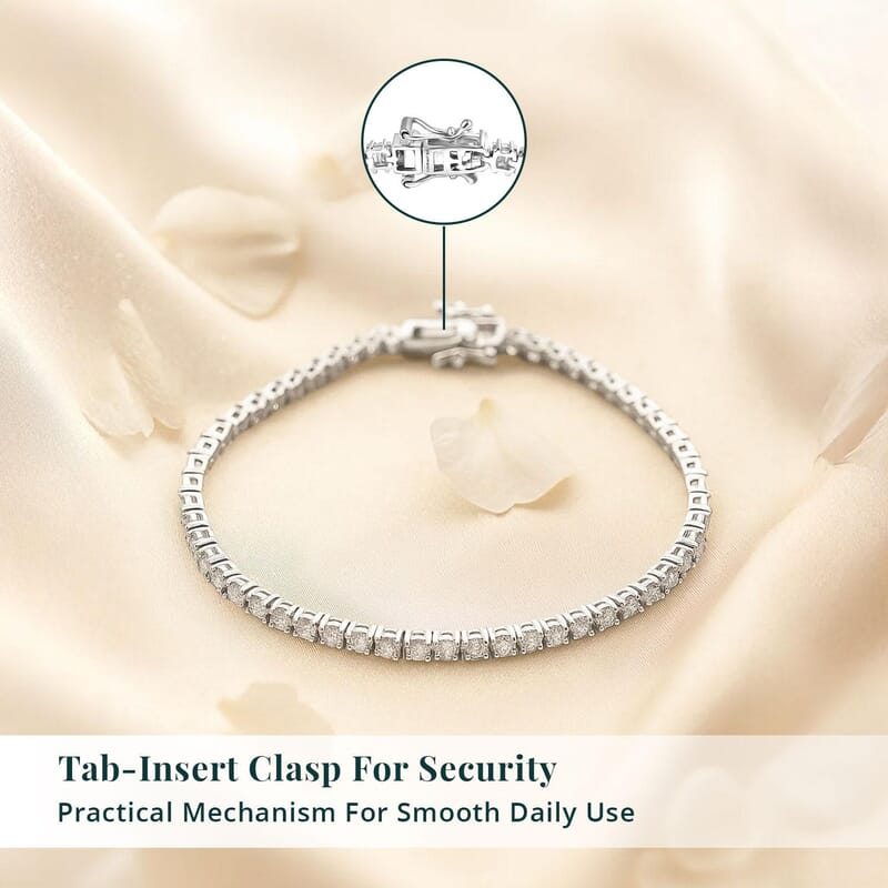 Luxuriant Lab Grown Diamond G-H SI 4.30 ctw Tennis Bracelet in Rhodium Over Sterling Silver (8.00 In)