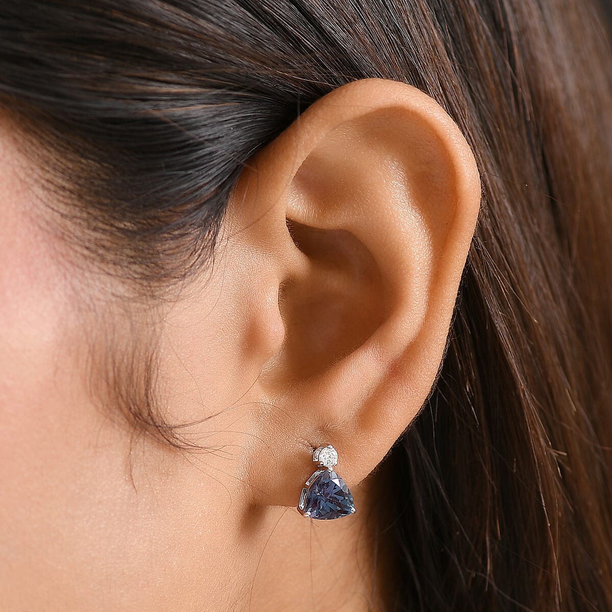 Certified & Appraised AAA Luxuriant Lab Grown Alexandrite and G-H SI Lab Grown Diamond 2.95 ctw Earrings in 10K White Gold image number 2