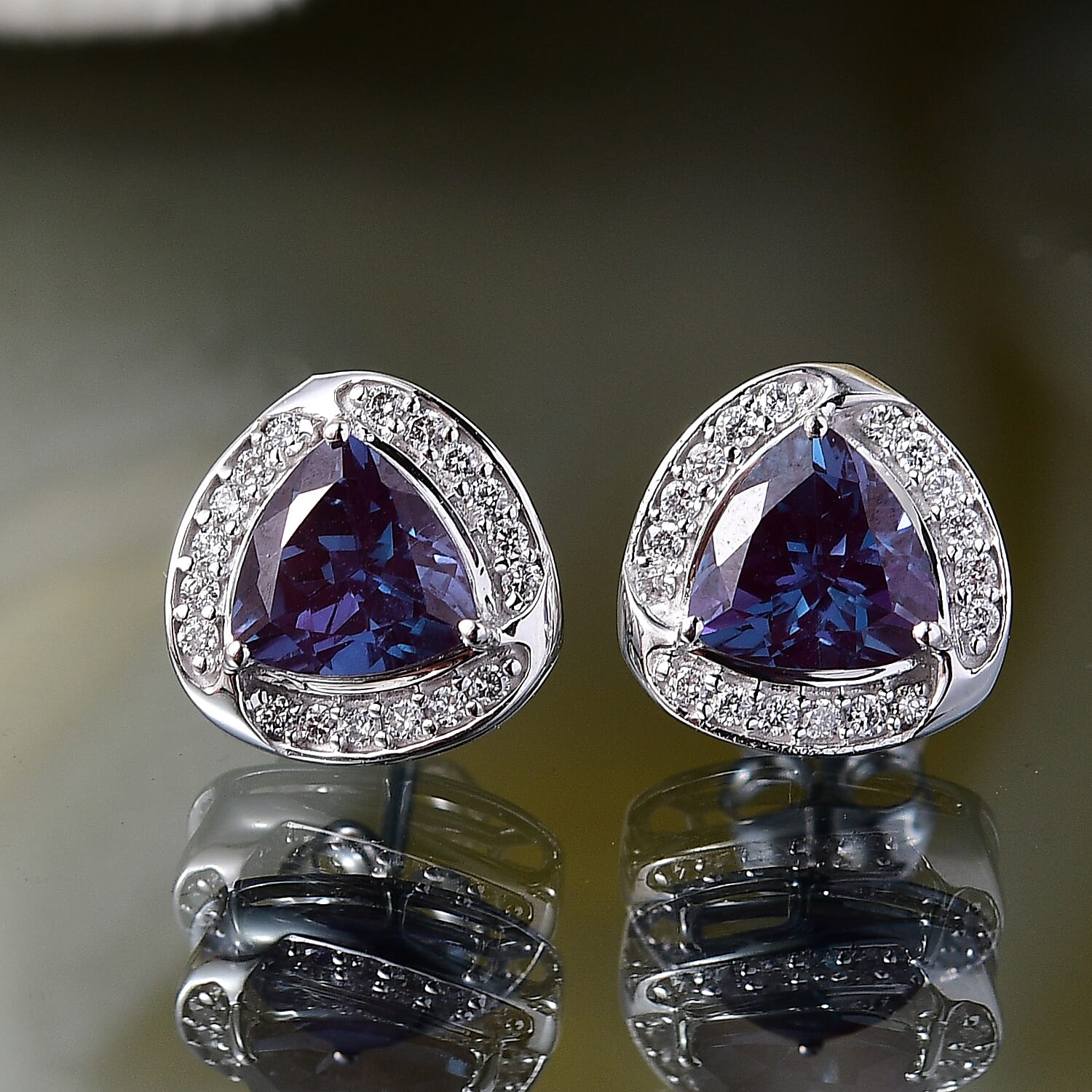 Lab Grown Alexandrite