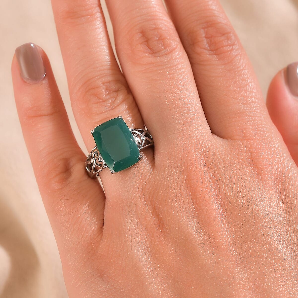 Verde Onyx 6.50 ctw Solitaire Ring in Stainless Steel (Size 10.0) image number 2