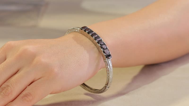 Shungite 5.15 ctw Bangle Bracelet in Stainless Steel (6.50 In)