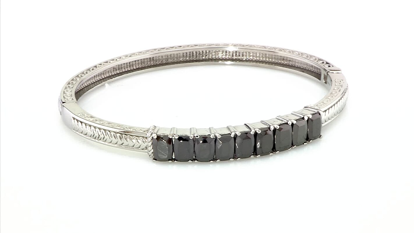 Shungite 5.15 ctw Bangle Bracelet in Stainless Steel (6.50 In)