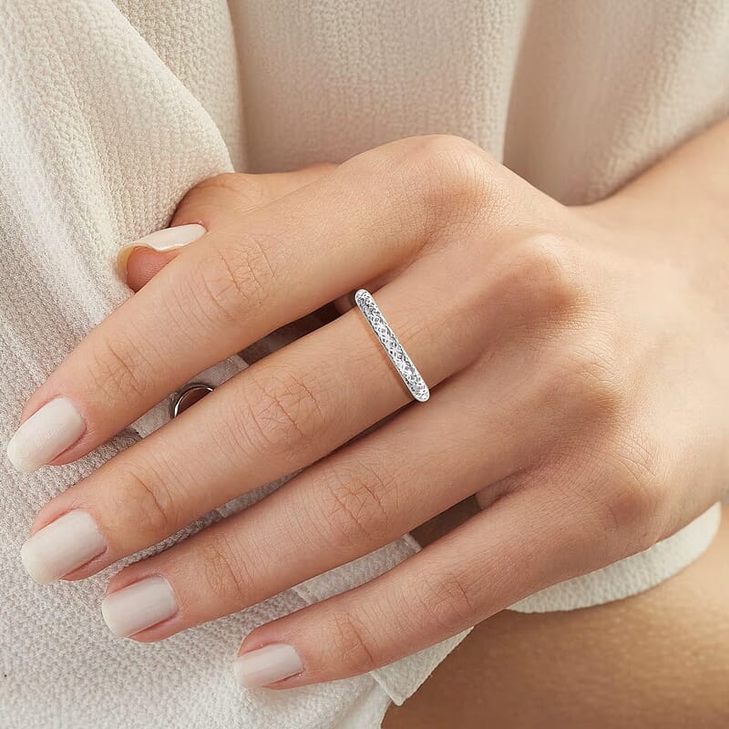 Mirage Collection Ring in 10K White Gold (Size 10.0) 1.65 Grams