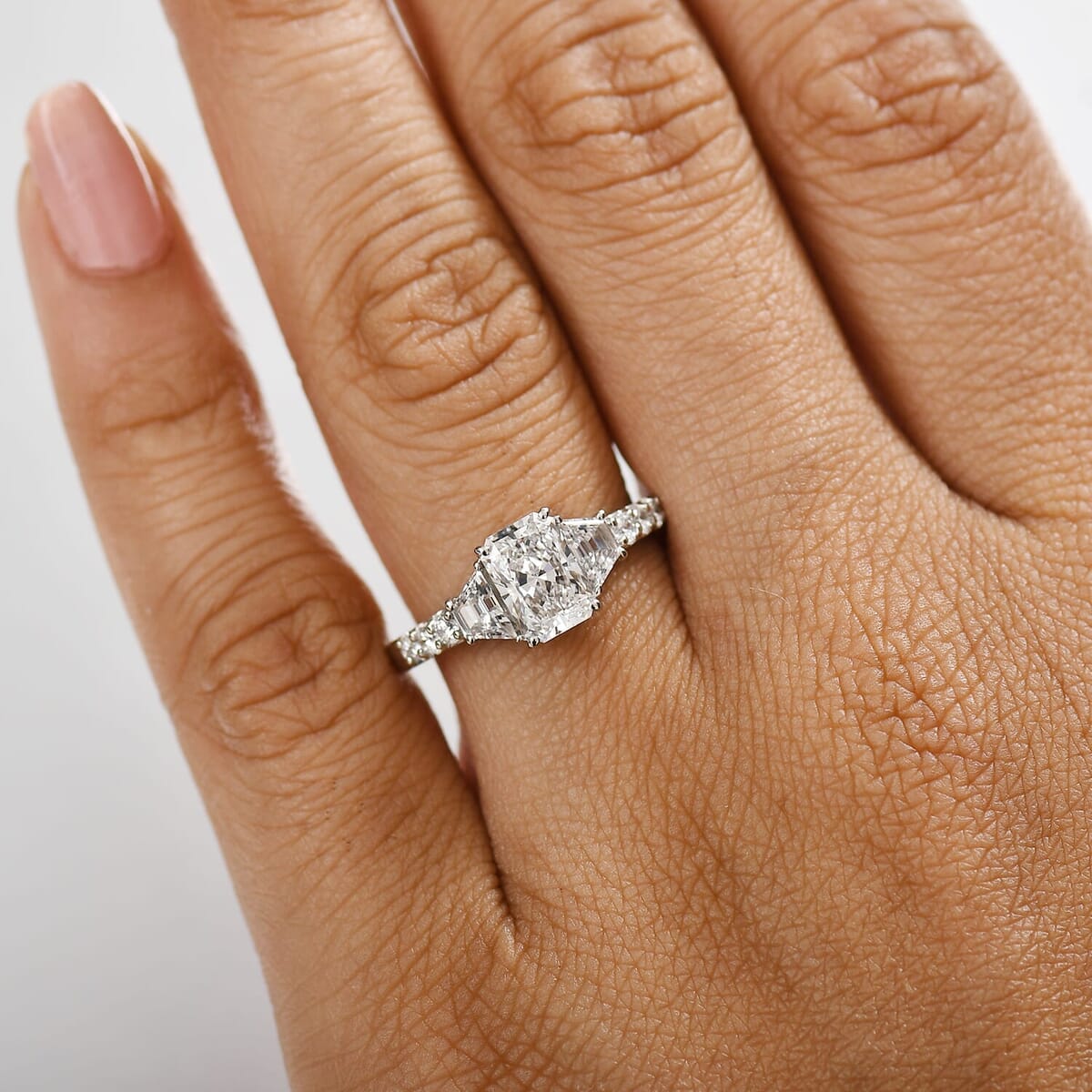 IGI Certified 950 Platinum Radiant Cut Luxuriant Lab Grown Diamond (E-F, VS) Halo Ring (Size 10.0) 2.00 ctw image number 2